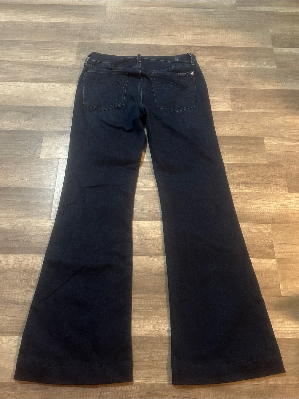 7 For All Mankind Women’s Dark Blue Flare Leg Jeans Size 30 - Picture 2 of 9